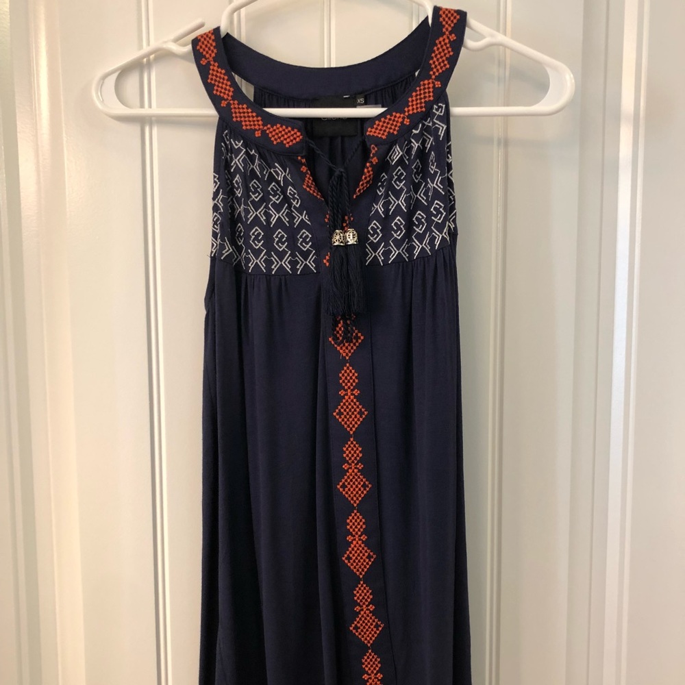 Long sleeveless navy tunic